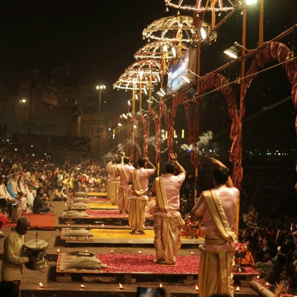 varanasi ganga arti tour