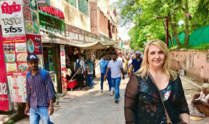 Tajganj Street walk
