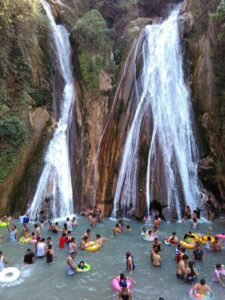 Falls
