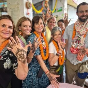 What a memorable trip 😊Traveling truly is one of the best ways to experience life eazetours tourpackagesinsideindia indianpilgrimagepackages indiatour